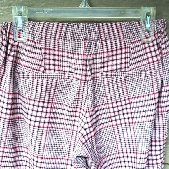 Old Navy Pink Plaid Pull On Pants 2P - Picture 4 of 8